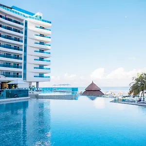 las-americas-torre-del-mar.cartagena-hotels.org/