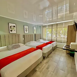 Hotel Nakama, Medellin